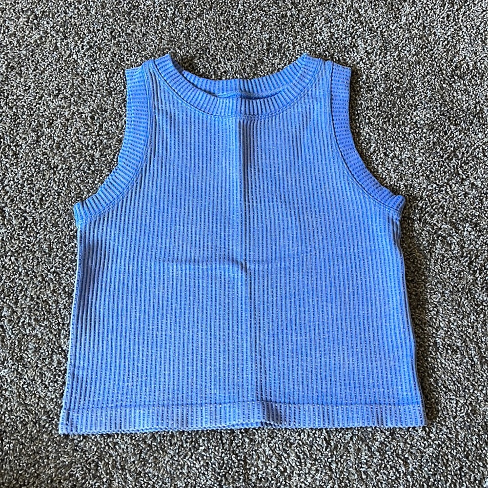 Aura Tank